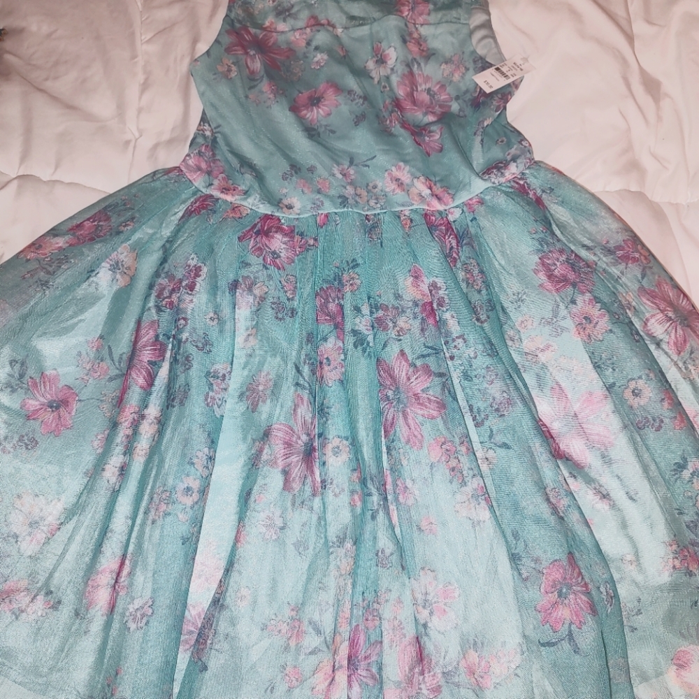 Girls flower dress